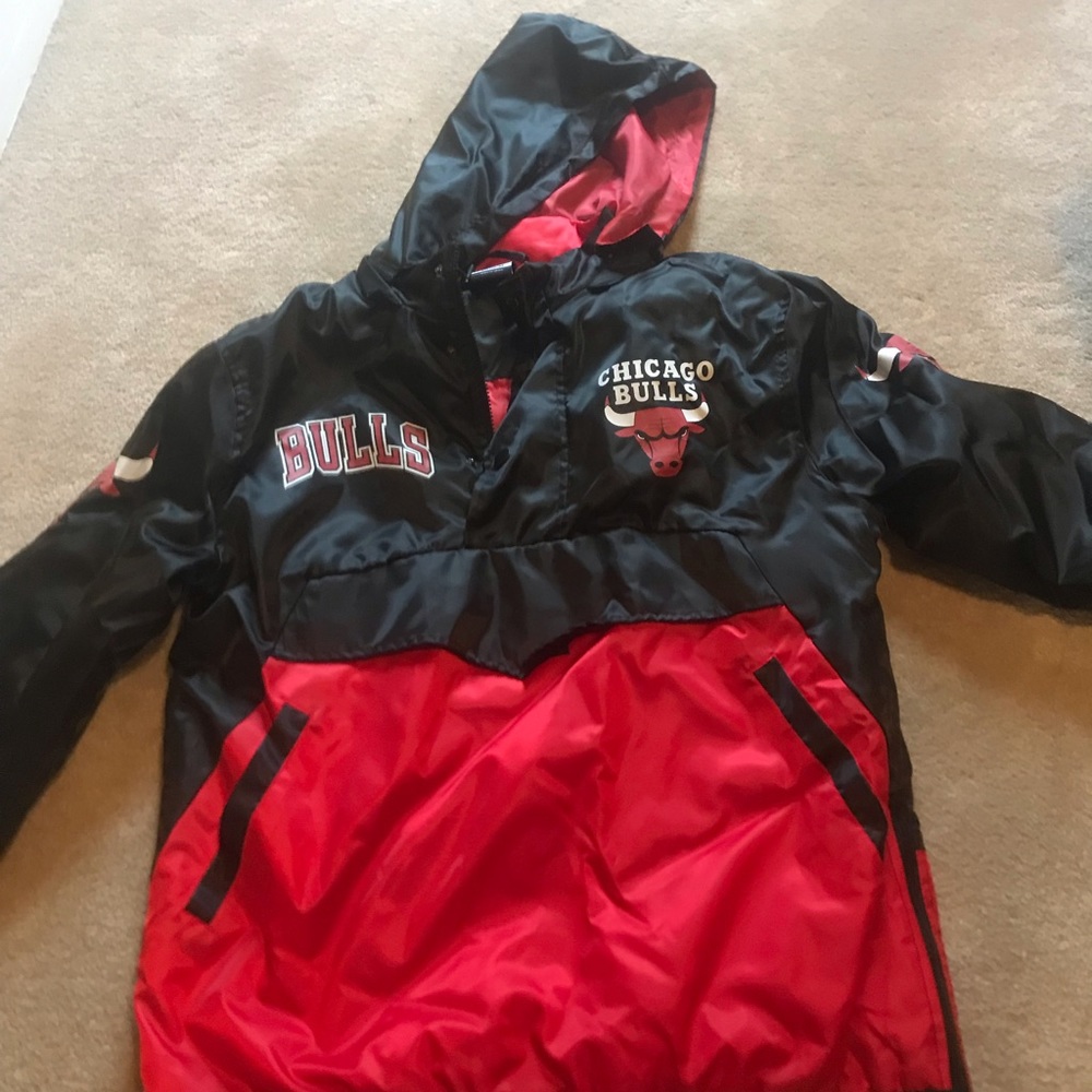 Bulls wind breaker jacket